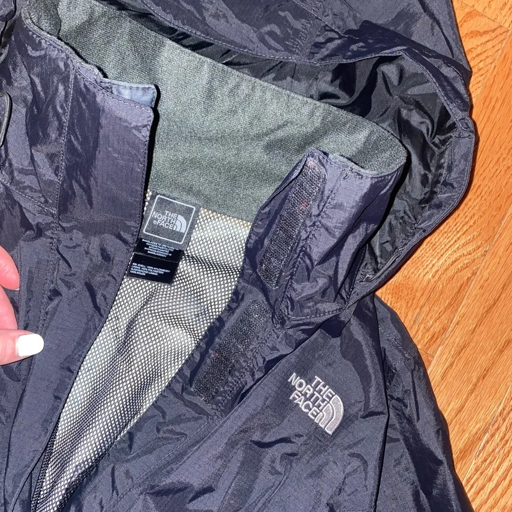 North face jacket - Picture 5 of 9